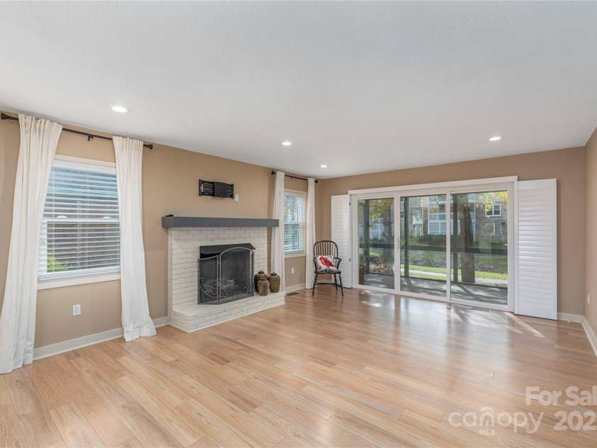 308 Somerton Court, Hendersonville, NC 28791.  MLS# CAR4321926, YatesRealty ID 532. Gas Fireplace in living room