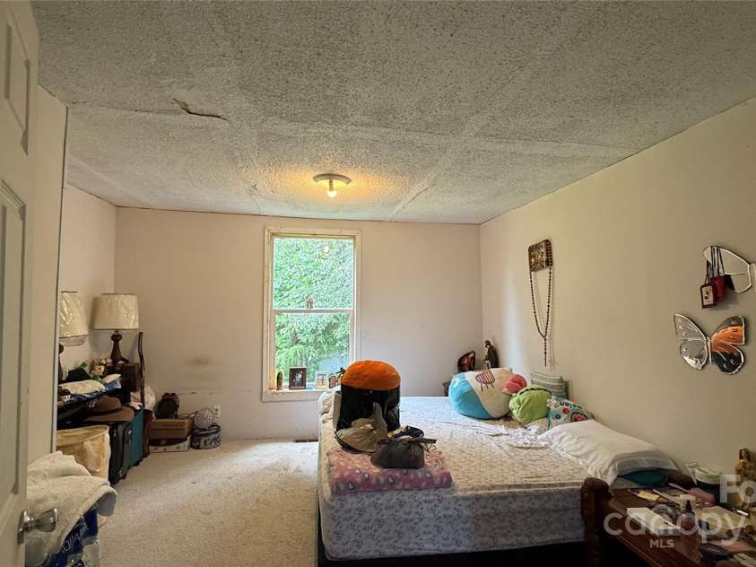 424 Winnies Road, Bostic, NC 28018.  MLS# CAR4298432, YatesRealty ID 532. 