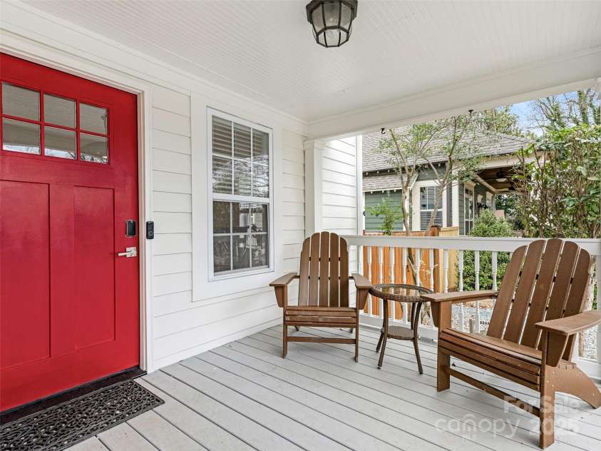 1921 Union Street, Charlotte, NC 28205.  MLS# CAR4222897, YatesRealty ID 5320. Charming front porch