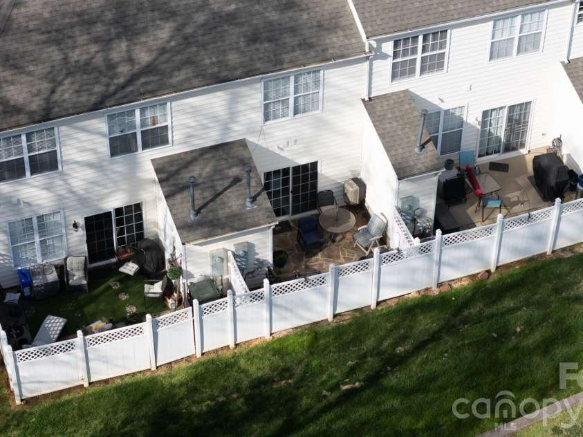 889 Lacebark Drive, Rock Hill, SC 29732.  MLS# CAR4357332, YatesRealty ID 5320. 