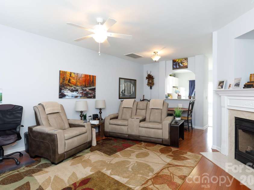 889 Lacebark Drive, Rock Hill, SC 29732.  MLS# CAR4357332, YatesRealty ID 5320. 