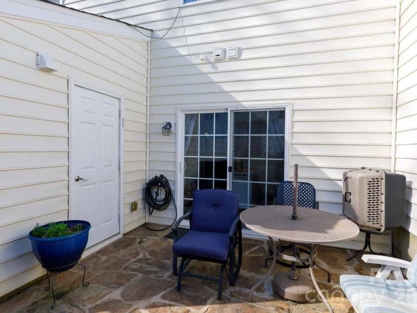 889 Lacebark Drive, Rock Hill, SC 29732.  MLS# CAR4357332, YatesRealty ID 5320. 