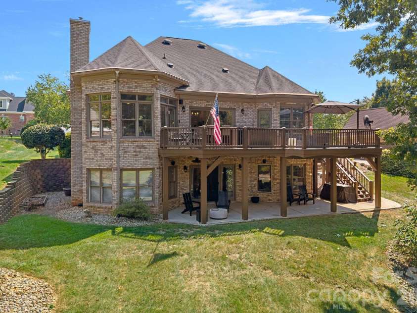 1801 Withers Drive, Denver, NC 28037.  MLS# CAR4426086, YatesRealty ID 53200. 