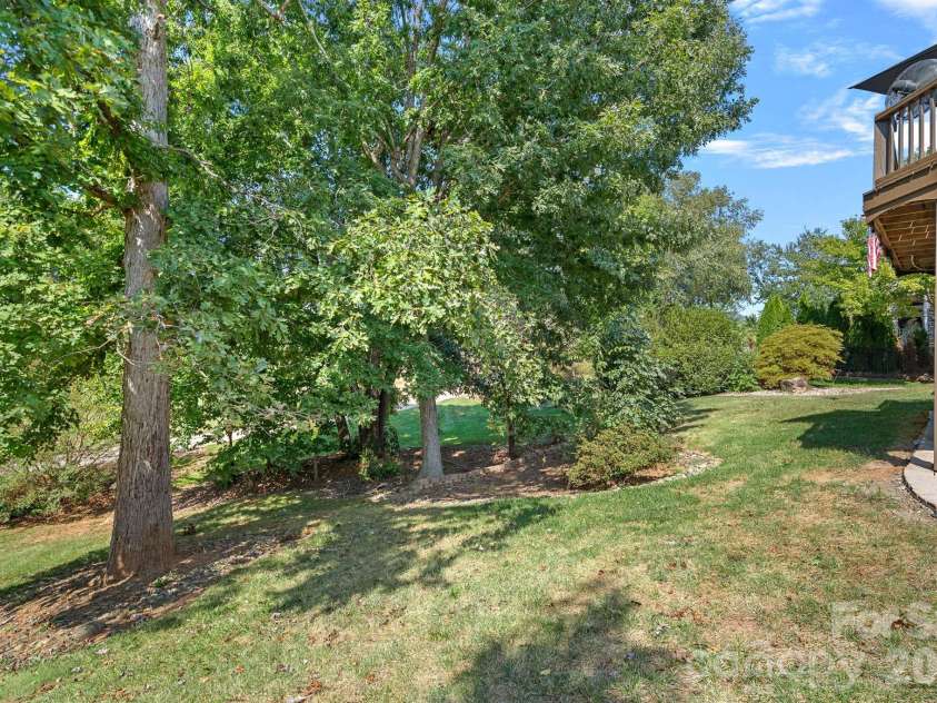 1801 Withers Drive, Denver, NC 28037.  MLS# CAR4426086, YatesRealty ID 53200. 