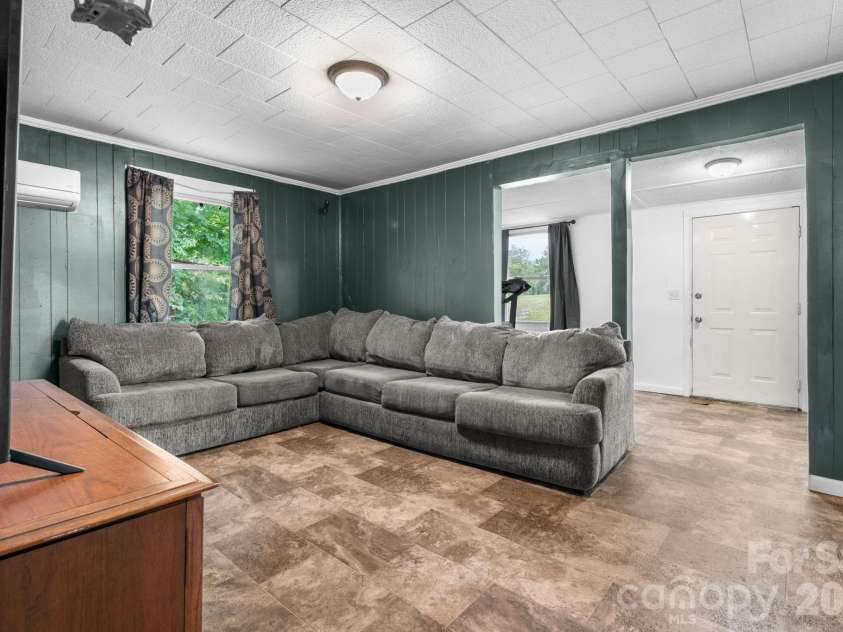 153 Autumn Lane, Spindale, NC 28160.  MLS# CAR4428145, YatesRealty ID 53205. 