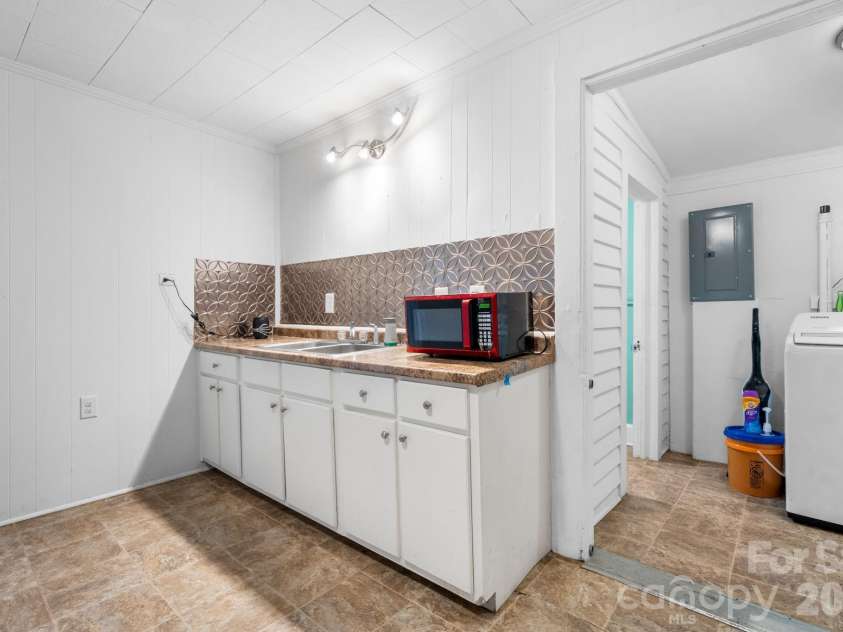 153 Autumn Lane, Spindale, NC 28160.  MLS# CAR4428145, YatesRealty ID 53205. 