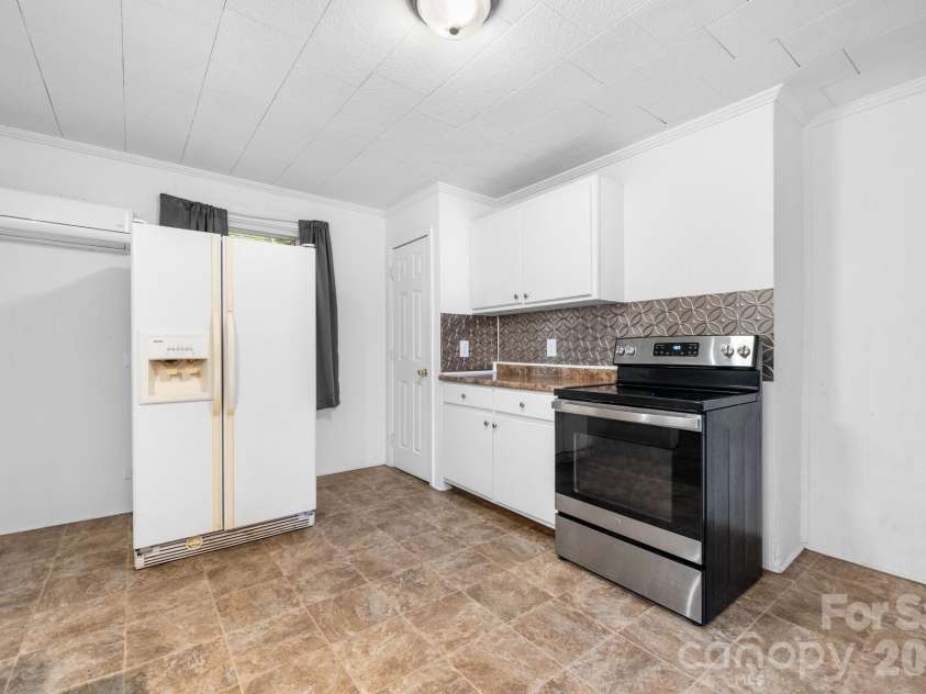 153 Autumn Lane, Spindale, NC 28160.  MLS# CAR4428145, YatesRealty ID 53205. 