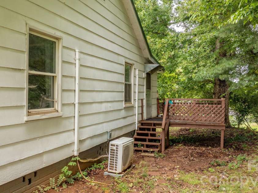 153 Autumn Lane, Spindale, NC 28160.  MLS# CAR4428145, YatesRealty ID 53205. 