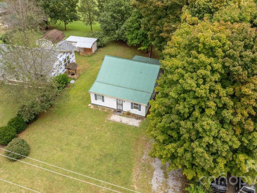 153 Autumn Lane, Spindale, NC 28160.  MLS# CAR4428145, YatesRealty ID 53205. 