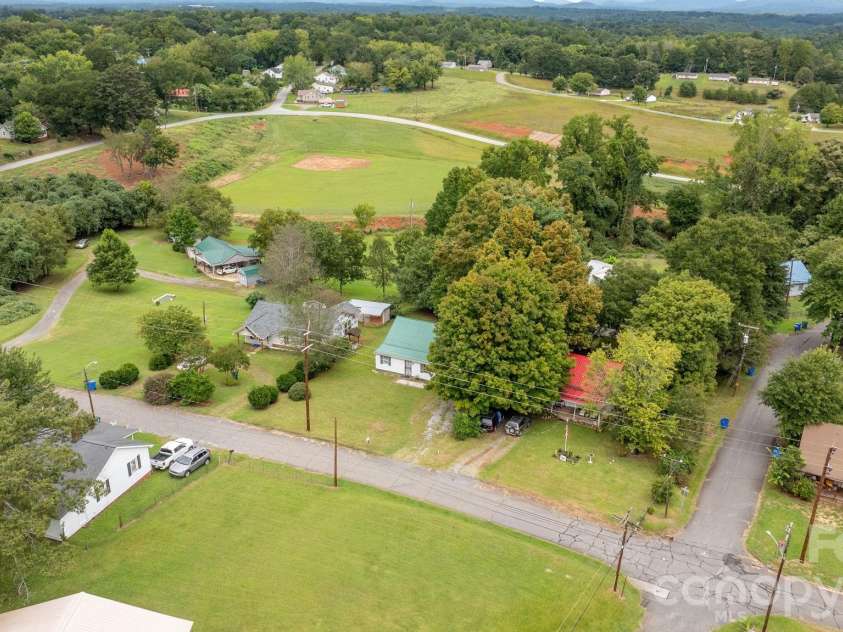 153 Autumn Lane, Spindale, NC 28160.  MLS# CAR4428145, YatesRealty ID 53205. 