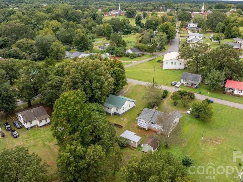 153 Autumn Lane, Spindale, NC 28160.  MLS# CAR4428145, YatesRealty ID 53205. 