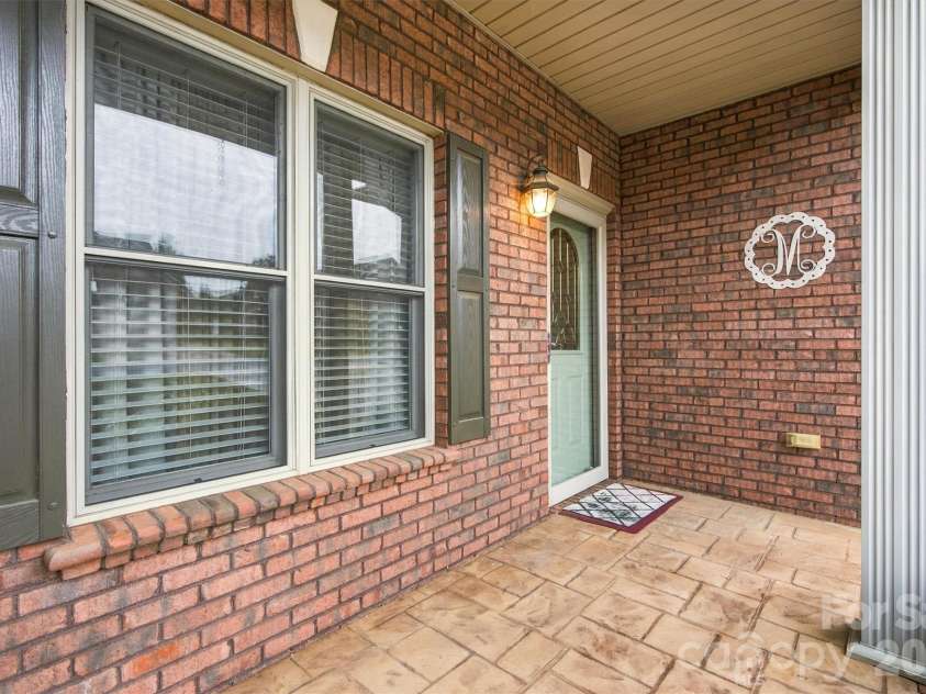 808 3rd Street, Conover, NC 28613.  MLS# CAR4428328, YatesRealty ID 53206. 