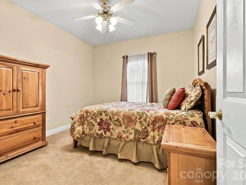 808 3rd Street, Conover, NC 28613.  MLS# CAR4428328, YatesRealty ID 53206. 