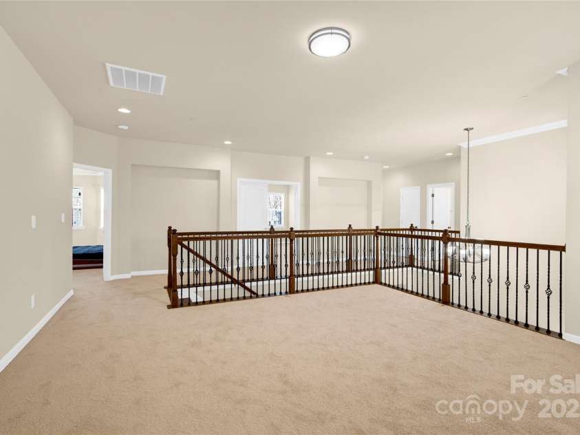 982 Old Trace Road, Concord, NC 28027.  MLS# CAR4228306, YatesRealty ID 5321. Loft