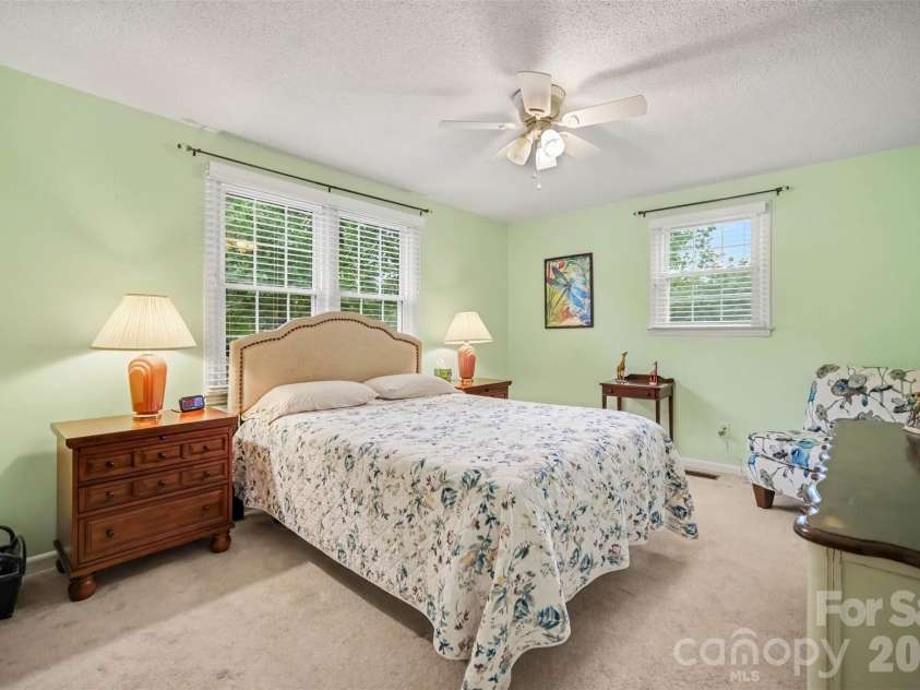 205 Wrentree Lane, Gastonia, NC 28056.  MLS# CAR4428687, YatesRealty ID 53213. 