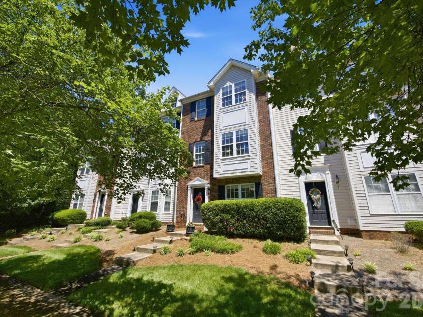 6721 Mountain Majesty Way, Huntersville, NC 28078.  MLS# CAR4390134, YatesRealty ID 53214. 