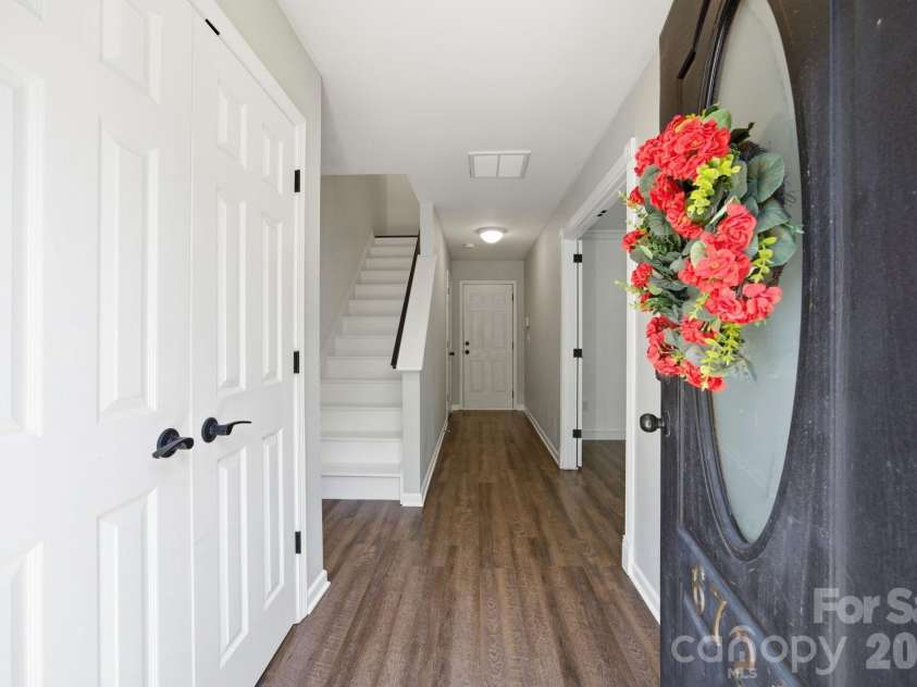 6721 Mountain Majesty Way, Huntersville, NC 28078.  MLS# CAR4390134, YatesRealty ID 53214. 