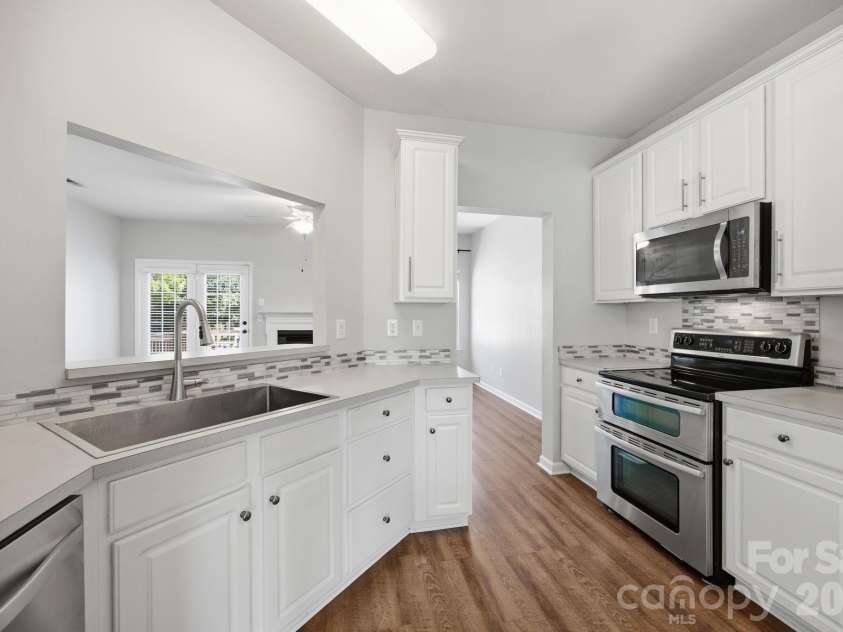 6721 Mountain Majesty Way, Huntersville, NC 28078.  MLS# CAR4390134, YatesRealty ID 53214. 