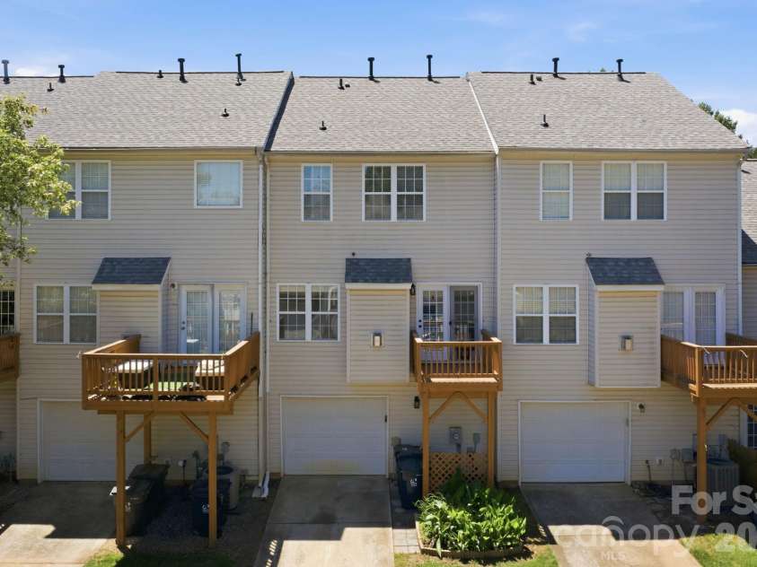 6721 Mountain Majesty Way, Huntersville, NC 28078.  MLS# CAR4390134, YatesRealty ID 53214. 