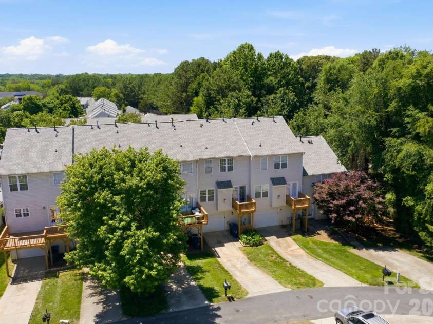 6721 Mountain Majesty Way, Huntersville, NC 28078.  MLS# CAR4390134, YatesRealty ID 53214. 