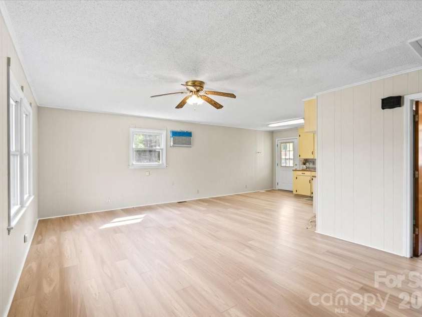 417 Buckoak Street, Stanley, NC 28164.  MLS# CAR4427888, YatesRealty ID 53215. 