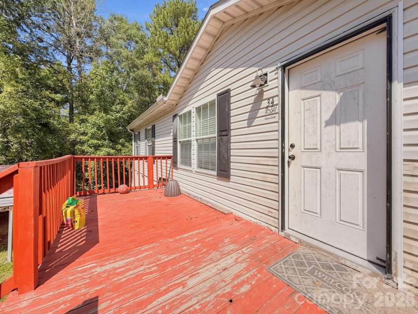 34 Justin Lane, Cameron, NC 28326.  MLS# CAR4428798, YatesRealty ID 53217. 