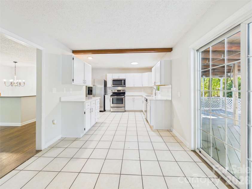 583 Brown Lee Drive, Concord, NC 28025.  MLS# CAR4428796, YatesRealty ID 53218. 