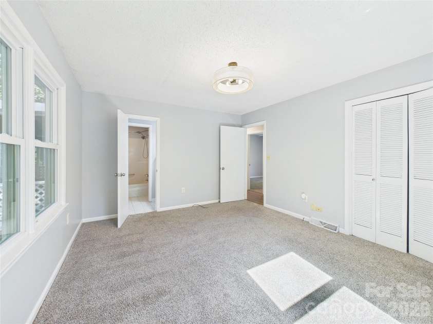 583 Brown Lee Drive, Concord, NC 28025.  MLS# CAR4428796, YatesRealty ID 53218. 