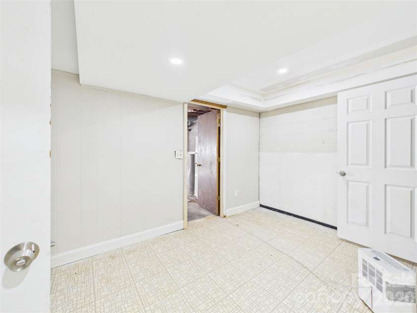 583 Brown Lee Drive, Concord, NC 28025.  MLS# CAR4428796, YatesRealty ID 53218. 