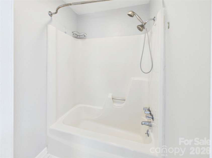 583 Brown Lee Drive, Concord, NC 28025.  MLS# CAR4428796, YatesRealty ID 53218. 