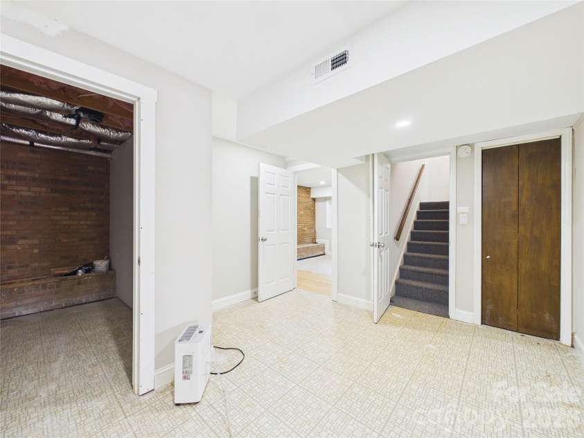 583 Brown Lee Drive, Concord, NC 28025.  MLS# CAR4428796, YatesRealty ID 53218. 