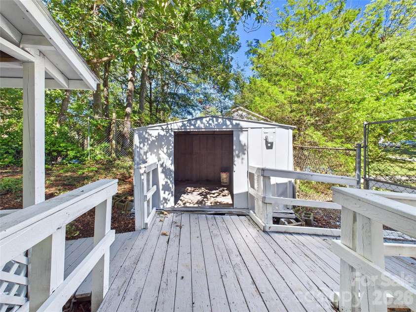 583 Brown Lee Drive, Concord, NC 28025.  MLS# CAR4428796, YatesRealty ID 53218. 