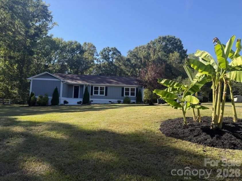 9565 Man O War Road, Indian Land, SC 29707.  MLS# CAR4428560, YatesRealty ID 53219. 