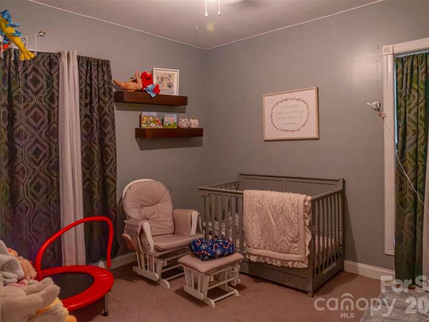 155 4th Avenue, Catawba, NC 28609.  MLS# CAR4427826, YatesRealty ID 53221. 