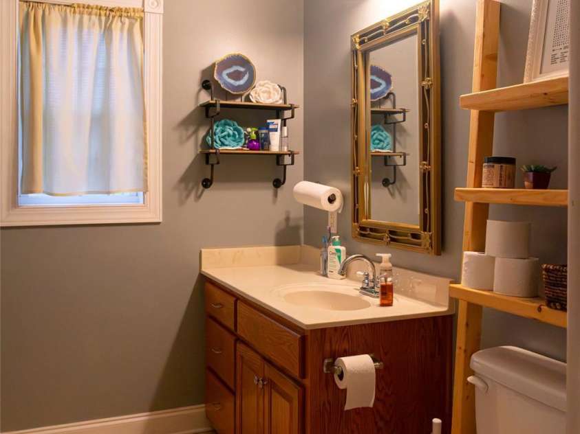 155 4th Avenue, Catawba, NC 28609.  MLS# CAR4427826, YatesRealty ID 53221. 