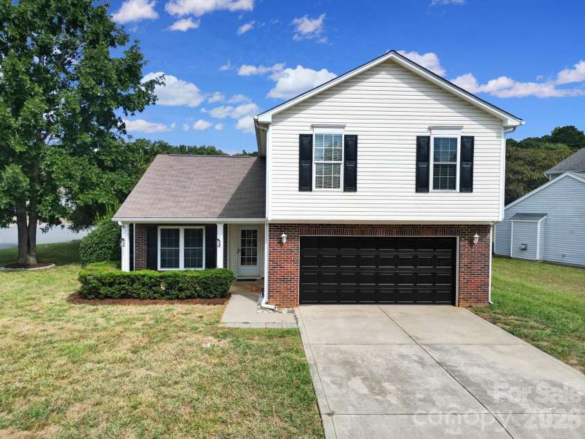 5228 Moonlight Trail, Concord, NC 28025.  MLS# CAR4425207, YatesRealty ID 53223. 