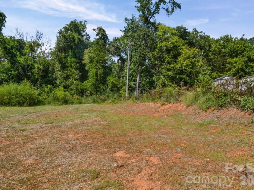 301 Long Street, East Spencer, NC 28039.  MLS# CAR4424524, YatesRealty ID 53224. 