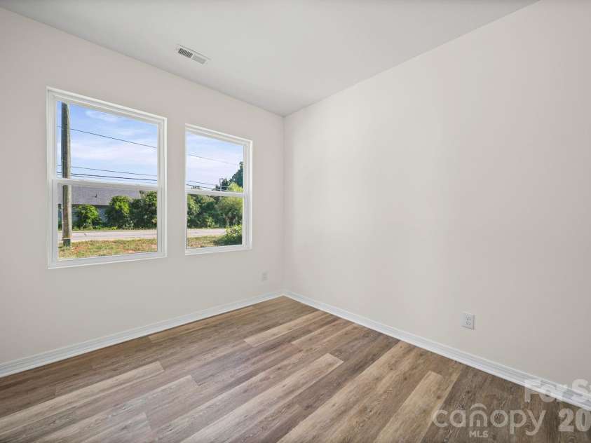 299 Long Street, East Spencer, NC 28039.  MLS# CAR4424473, YatesRealty ID 53225. 