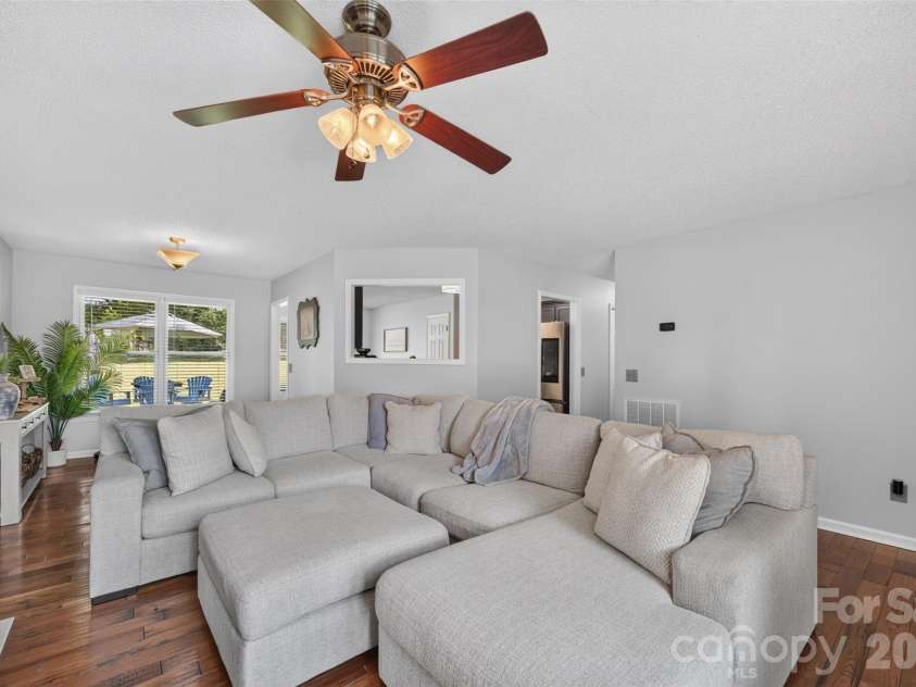 2 Hunters Creek Lane, Granite Falls, NC 28630.  MLS# CAR4420856, YatesRealty ID 53234. 
