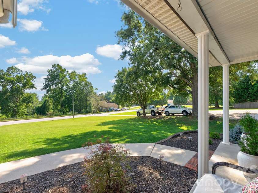 2 Hunters Creek Lane, Granite Falls, NC 28630.  MLS# CAR4420856, YatesRealty ID 53234. 