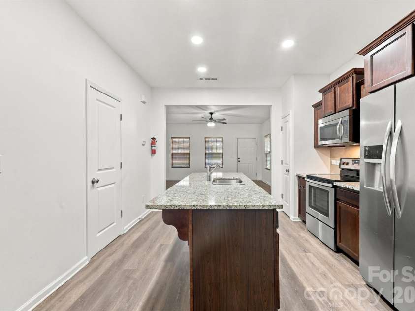 13598 Calloway Glen Drive, Charlotte, NC 28273.  MLS# CAR4428772, YatesRealty ID 53235. 