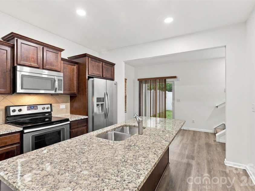 13598 Calloway Glen Drive, Charlotte, NC 28273.  MLS# CAR4428772, YatesRealty ID 53235. 