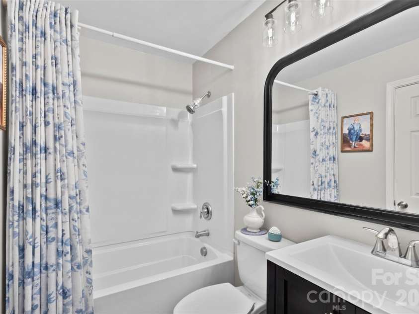 4012 Crestview Drive, Rock Hill, SC 29732.  MLS# CAR4421136, YatesRealty ID 53238. 