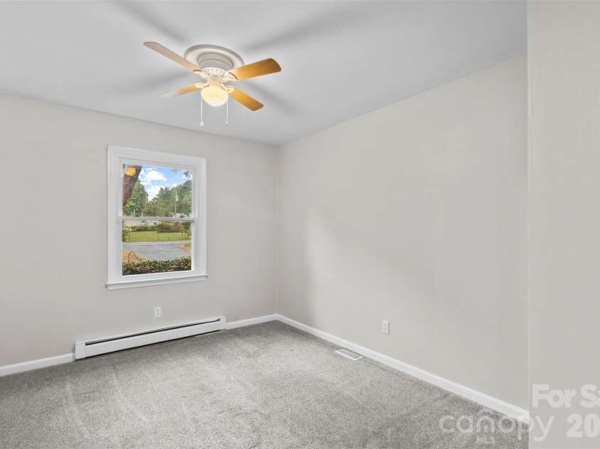 4012 Crestview Drive, Rock Hill, SC 29732.  MLS# CAR4421136, YatesRealty ID 53238. 