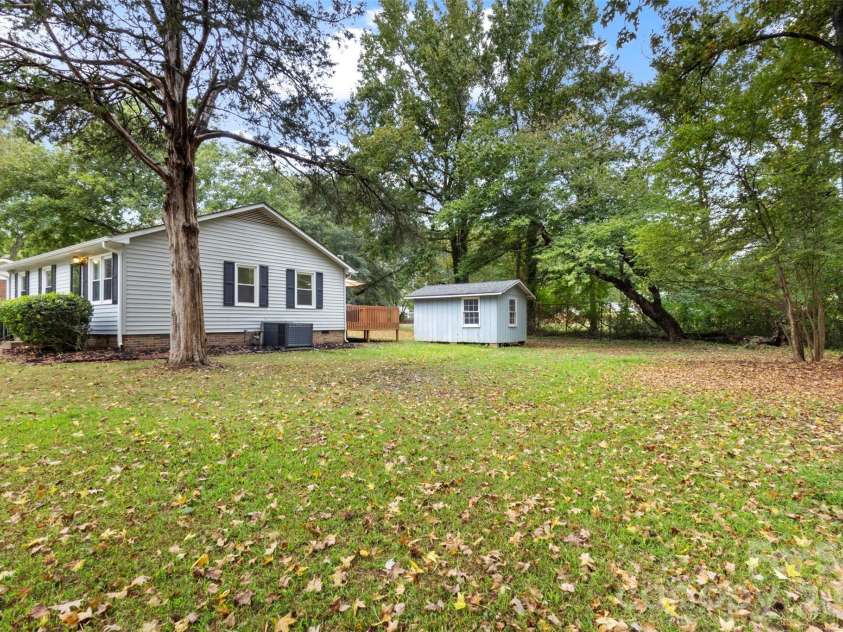 4012 Crestview Drive, Rock Hill, SC 29732.  MLS# CAR4421136, YatesRealty ID 53238. 