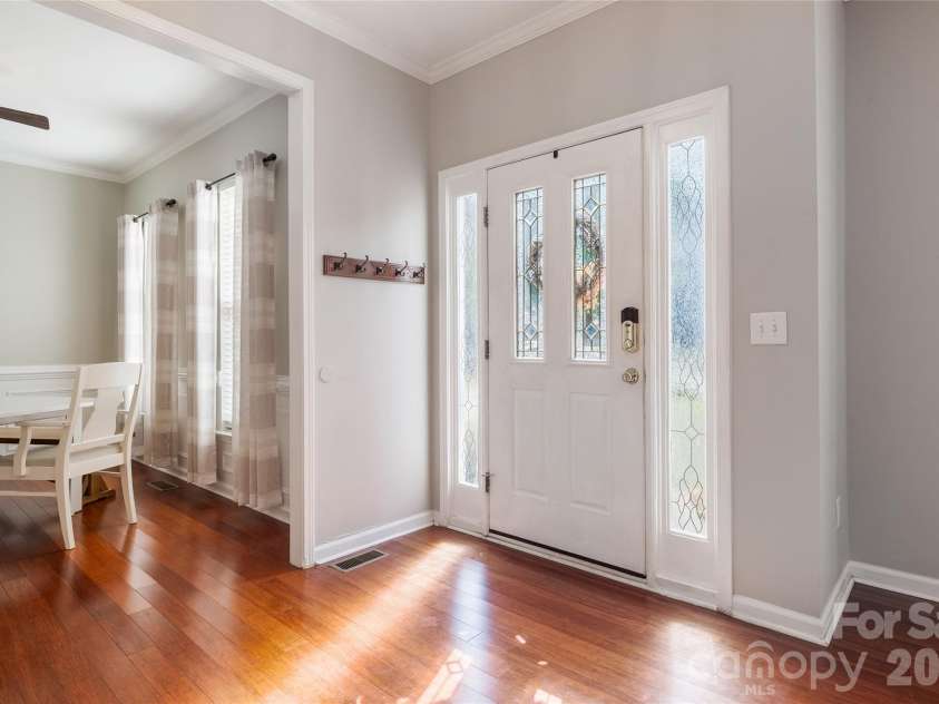16919 Hampton Crossing Drive, Huntersville, NC 28078.  MLS# CAR4428164, YatesRealty ID 53239. 