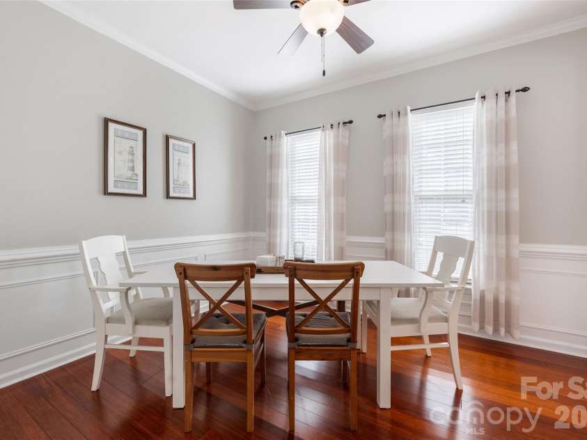 16919 Hampton Crossing Drive, Huntersville, NC 28078.  MLS# CAR4428164, YatesRealty ID 53239. 