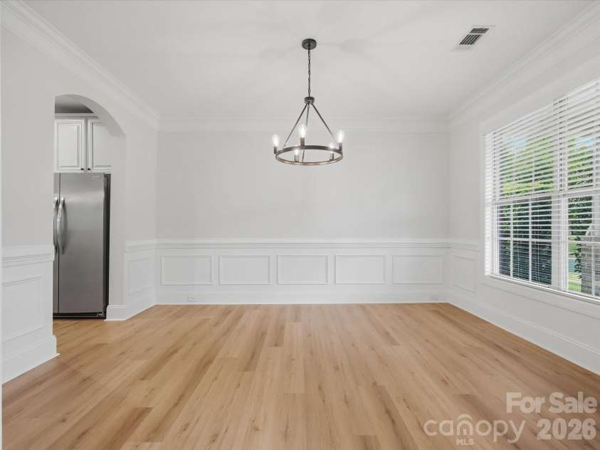 315 Golden View Drive, Waxhaw, NC 28173.  MLS# CAR4428413, YatesRealty ID 53241. 