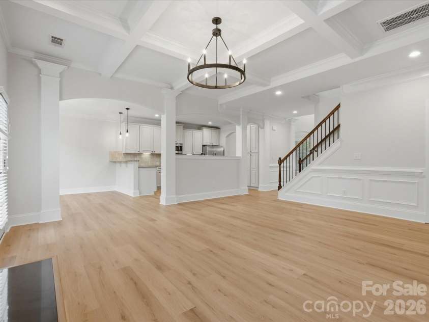 315 Golden View Drive, Waxhaw, NC 28173.  MLS# CAR4428413, YatesRealty ID 53241. 