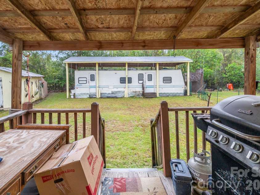 5107 Raleys Mill Road, Bethune, SC 29009.  MLS# CAR4428647, YatesRealty ID 53243. 